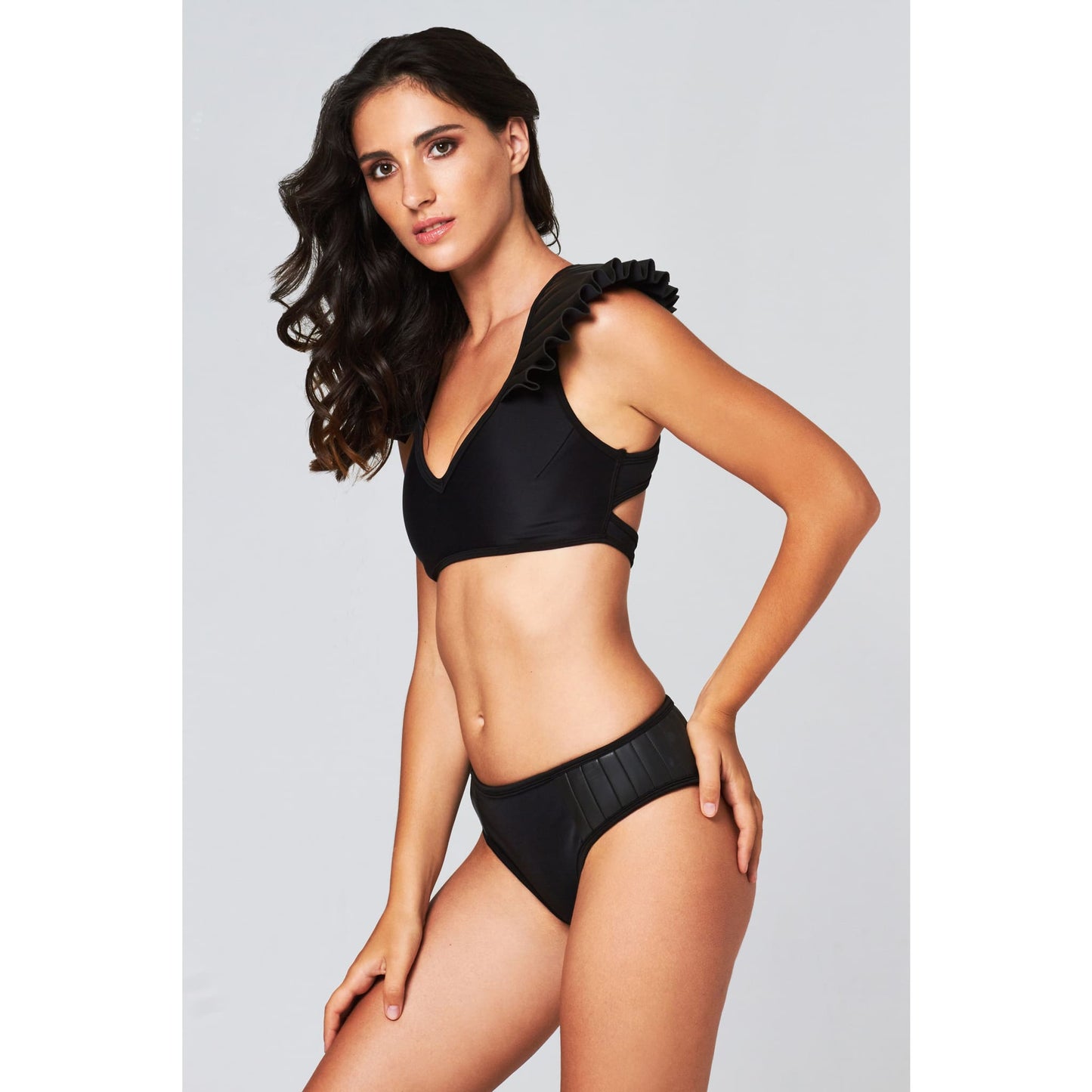 Halle Bikini - Bikini